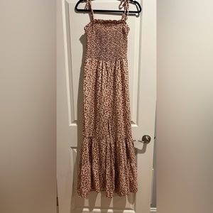 NEW Dusty rose jumpsuit with flowers, wide leg, adjustable shoulder ties, small